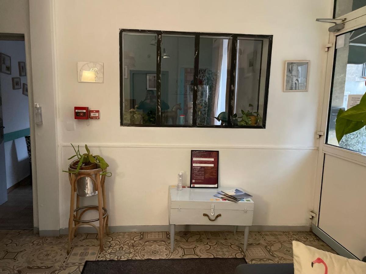 Hotel La Tour Des Fees Quissac  エクステリア 写真