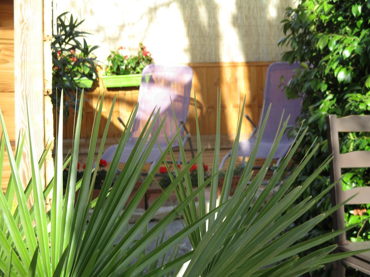 Hotel La Tour Des Fees Quissac  エクステリア 写真